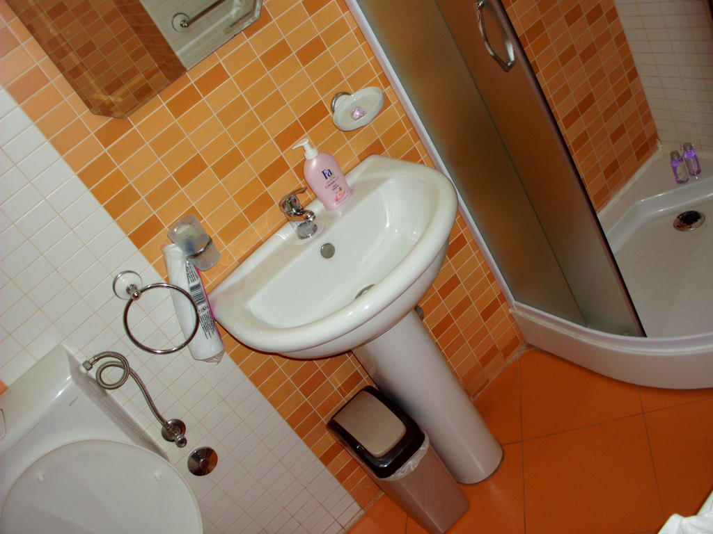 Apartments Bokan Cetinje Phòng bức ảnh